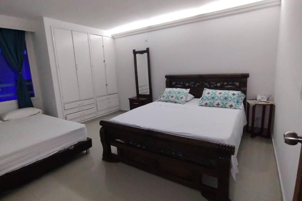 Confort En La Zona Del Laguito * Cartagena