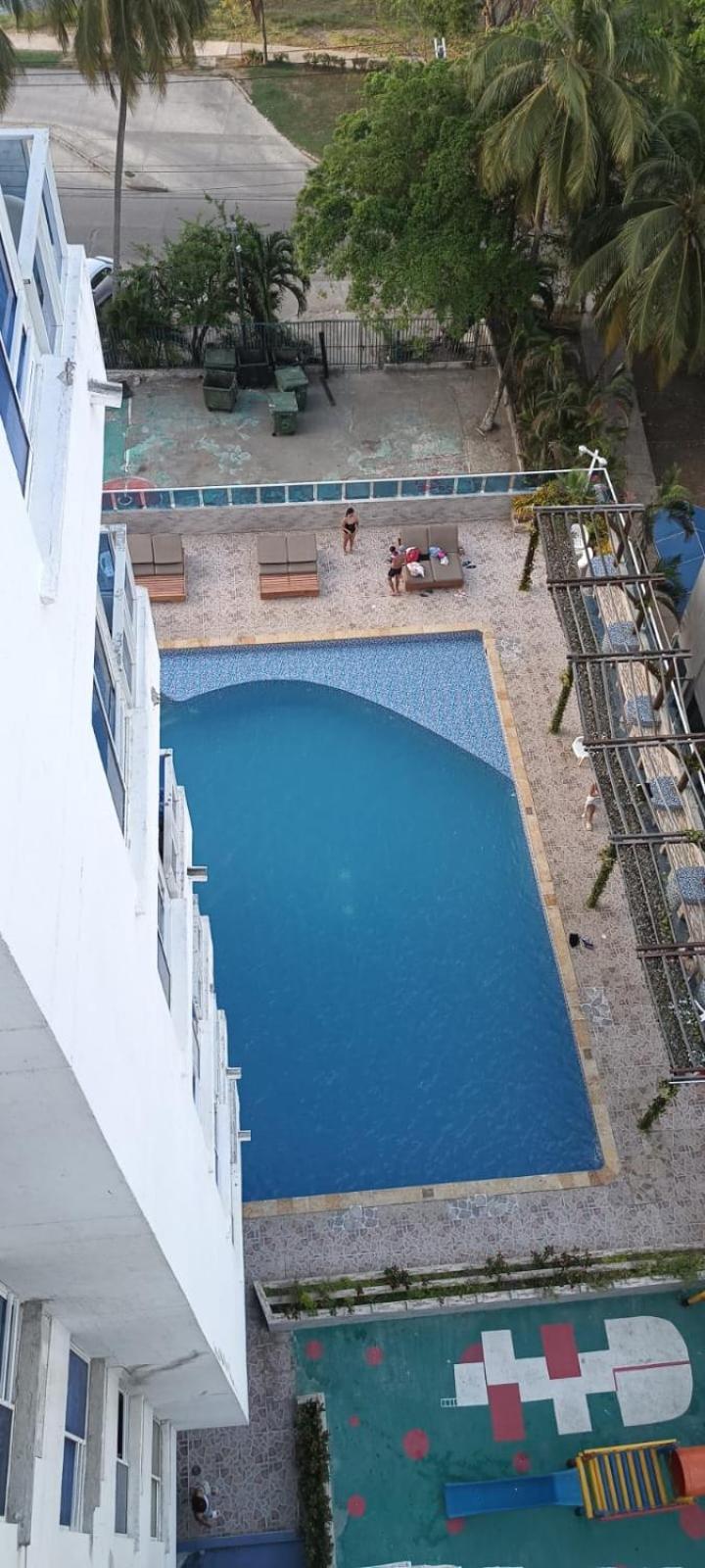 Confort En La Zona Del Laguito Apartamento